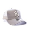 NY Yankees Clean Trucker