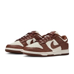 WMNS E DUNK LOW SE